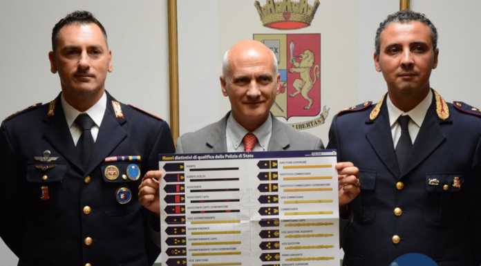 Nuovi distintivi per la Polizia, il questore: “I valori restano quelli di sempre”