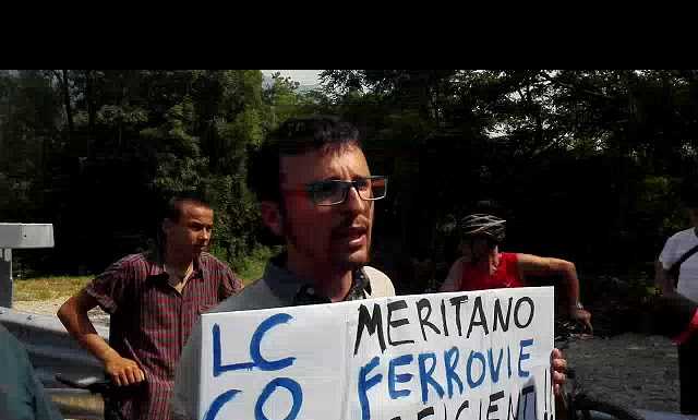 Annone, la protesta di un pendolare: “Non solo ponti, ferrovie da riqualificare”