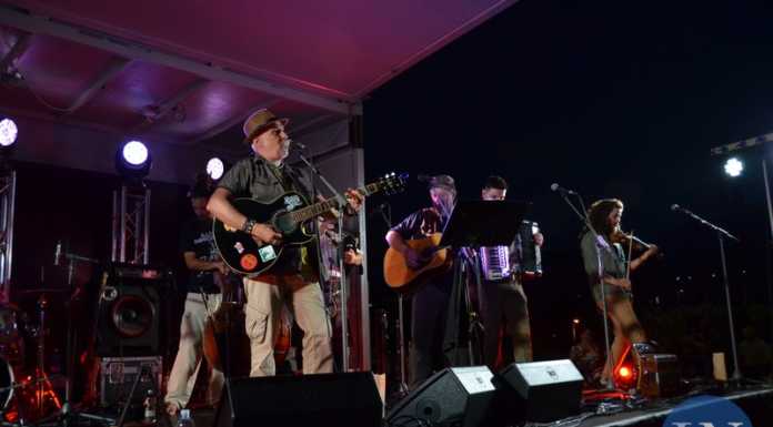 Lecco. I Luf e Van De Sfroos, in tantissimi per il concerto a Bonacina