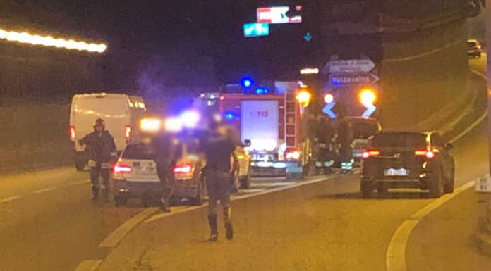 Incidente nell’attraversamento, schianto all’altezza dello svincolo Lecco centro