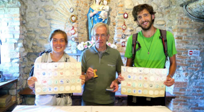 Paderno, i neo sposi Maddalena e Marco alla Rocchetta, tappa del Cammino di Sant’Agostino