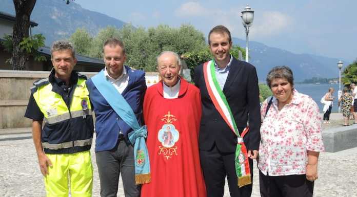 Abbadia saluta il ‘suo’ parroco: “Grazie per questi anni insieme”