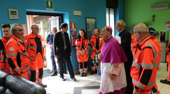 Continua la visita in Valsassina, l’Arcivescovo Mario Delpini a Introbio