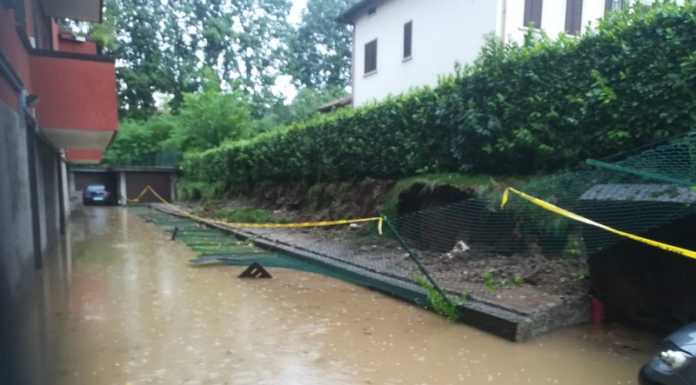 Maltempo nel Meratese, strade allagate e smottamenti. Esonda il Bevera