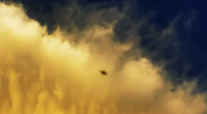 Suello. Il cielo regala ‘scatti’ memorabili e (forse) anche un UFO