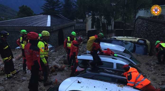 Casargo, ottanta persone sfollate dopo la frana