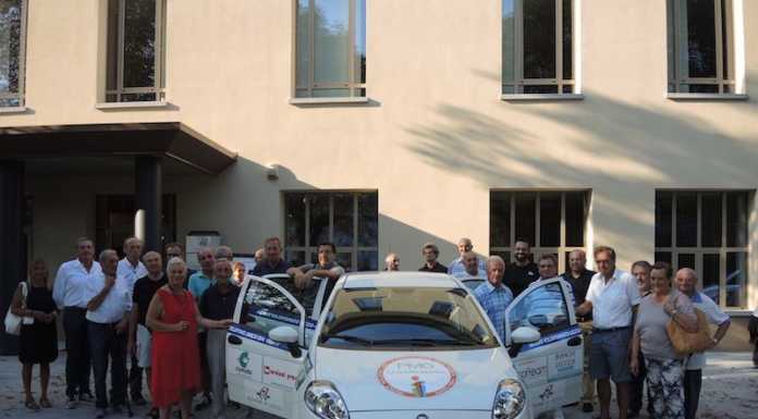 Un nuovo mezzo per la mobilità sociale, il dono ad Anteas Lecco