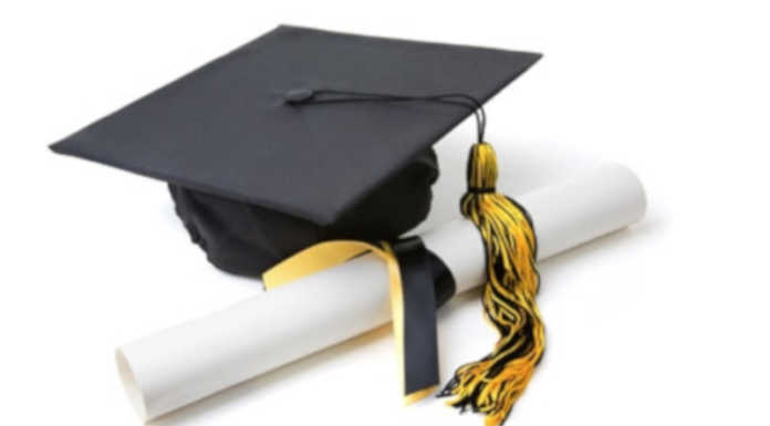 Mandello, aperto il bando per l’assegnazione di 24 borse di studio