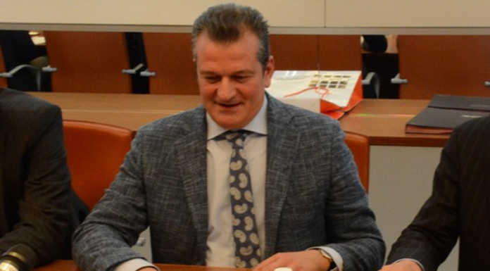 Imprese lariane: rallentano export e import, migliora la bilancia commerciale