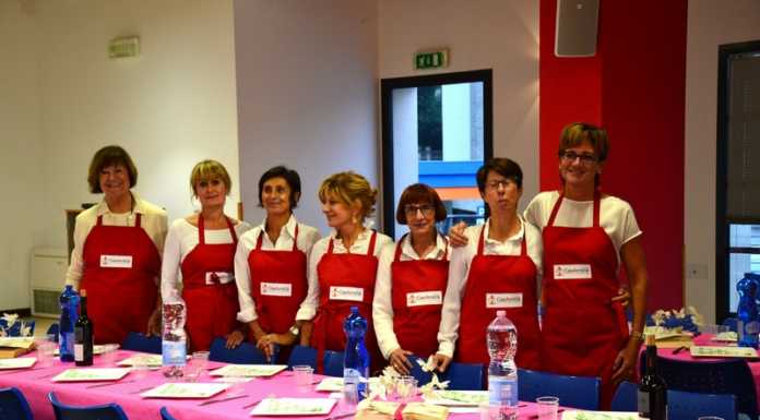 Lecco. In tanti alla cena di fine estate di CasAmica