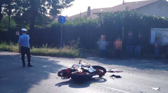 Scontro auto-moto a Robbiate, nessun ferito grave