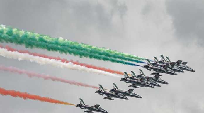 Varenna. Le Frecce Tricolori nelle foto e video dei nostri lettori