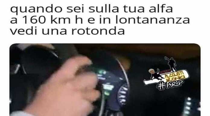 Schianto a 160km/h, dopo il video l’ironia impazza sui social