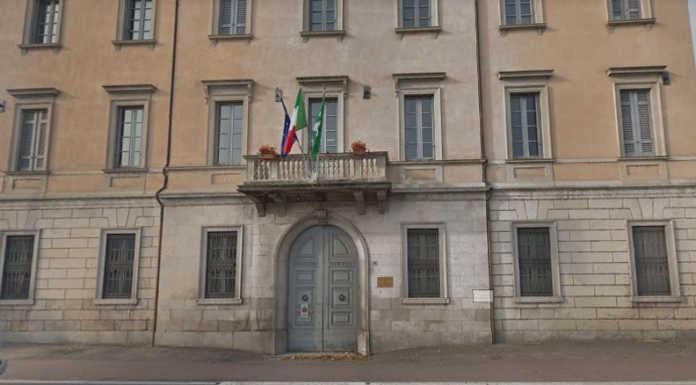 Vandalismi e maleducazione a Garlate, tavolo in Prefettura municipio comune garlate