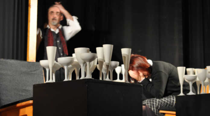 Merate, al Festival di teatro in scena “Il gioco” con Calandra Teatro