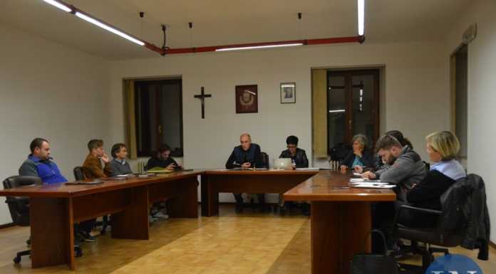 Carenno sul tema scuole: “Serve una riorganizzazione condivisa dei plessi”