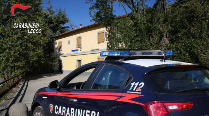 Spacciava droga vicino alla stazione di Civate, arrestato un valsassinese