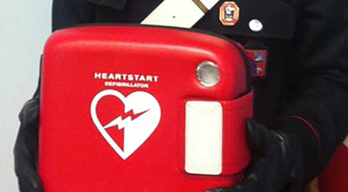 Monza, colpito da infarto al parco. Rianimato dai passati e dai carabinieri