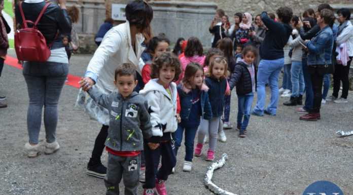 Scuola dell’infanzia del Pascolo. Carlo Magno e Angelica raccontano l’Orlando Furioso ai bimbi