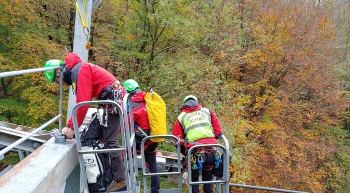Esercitazione del Soccorso alpino sulla cabinovia di Bobbio