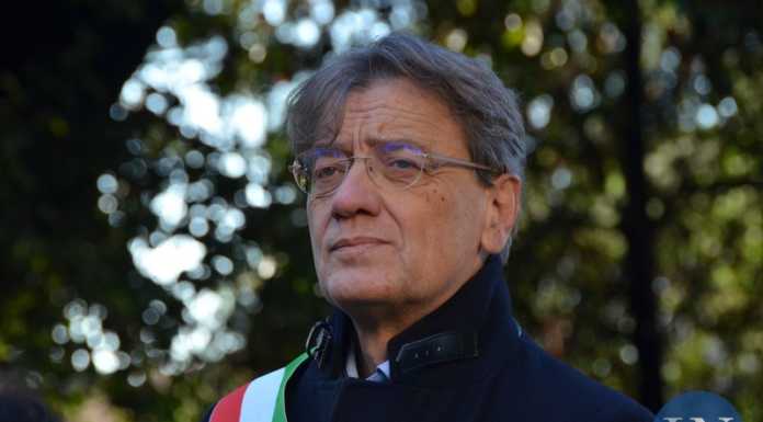 Il sindaco a Cambia Calolzio: “Alle sterili polemiche rispondiamo coi fatti” Il sindaco Marco Ghezzi