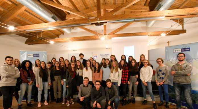 Banca della Valsassina, consegnate le borse di studio. Premiati 43 studenti