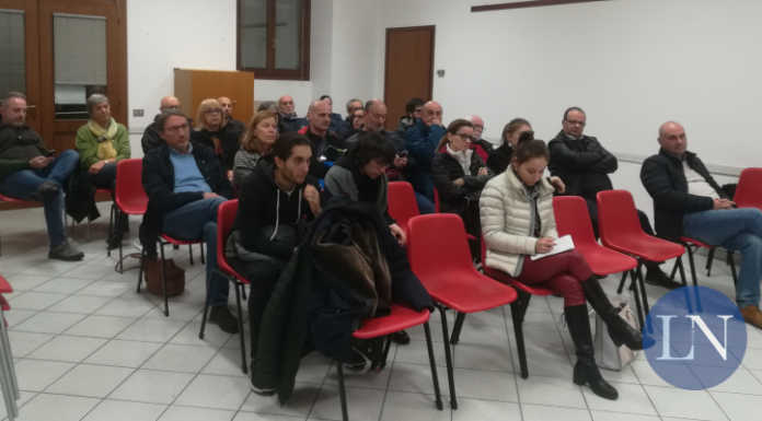 Cernusco, pendolari a confronto: “Gli sfoghi non bastano, bisogna farsi sentire”