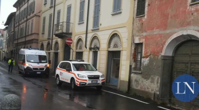 Merate, cade da due metri: al Pronto Soccorso per un trauma cranico
