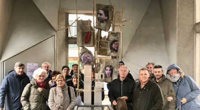 Osnago, un’installazione di Bruno Freddi per dire no alla violenza sulle donne