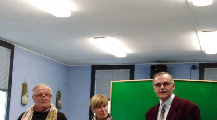 Calolzio. Il centro anziani si trasforma in teatro per un pomeriggio in allegria