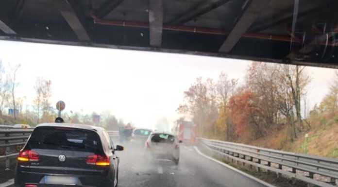 Tamponamento tra più veicoli in ‘super’ ad Annone (direzione Milano)