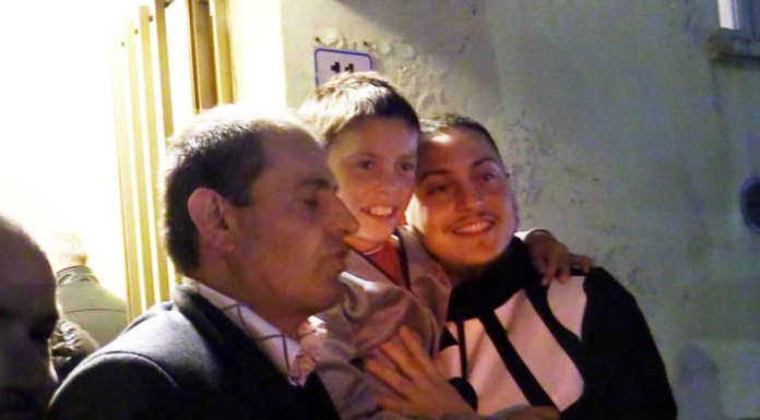 Alvin è a casa, accolto a Barzago dalla sua famiglia. “Bentornato campione”