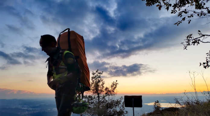 Ragazzo si infortuna al ginocchio: soccorso alpino al lavoro sul Monte Barro