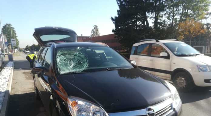 Merate, pedone investito da un’auto in via Como