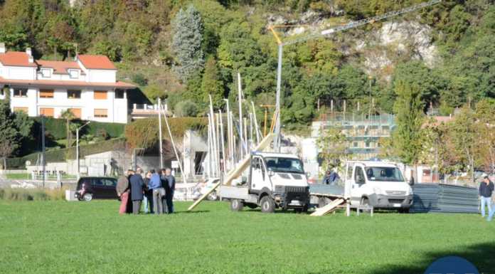 Maxi piscina in riparazione a Paré, oggi il sopralluogo con i tecnici