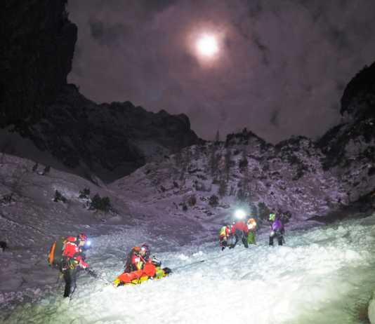 L’appello del Soccorso Alpino: “In inverno in montagna servono prudenza e preparazione”