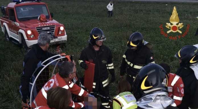 Schianto con deltaplano e paracadute, due tragedie sfiorate nel cremonese