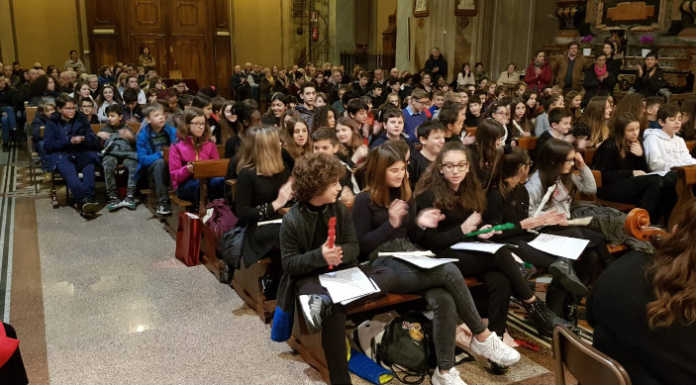 Successo per il concerto di Natale della scuola “Leonardo da Vinci” di Calco