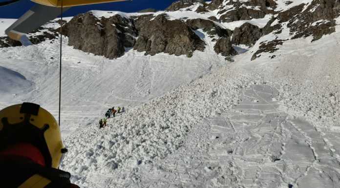 Valanga a Ornica nella bergamasca, recuperati i tre dispersi