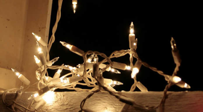 Luminarie non sicure, maxi sequestro della Finanza a Castelmarte