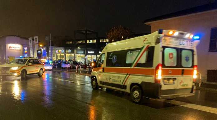 Lecco. Incidente in corso Emanuele Filiberto, pedone investito da un’auto