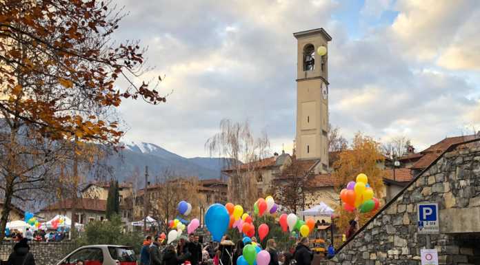 Mandello: associazioni ‘in mostra’ e palloncini in volo a Molina
