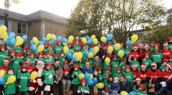 Lancio dei palloncini, camminata e luminarie, a Dervio inizia il Natale