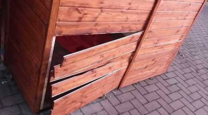 Robbiate. Presepe nel mirino dei vandali, Pro Loco costretta a smontarlo