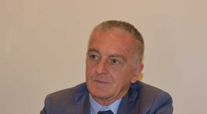 Salta la cedolare secca al 21% sugli affitti dei negozi