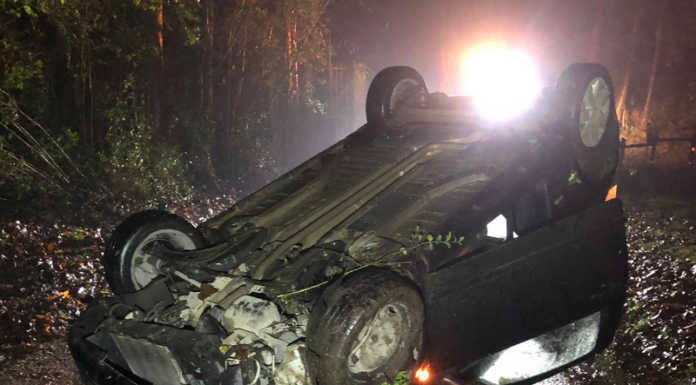 La Valletta, auto si ribalta in via Bagaggera, nessun ferito