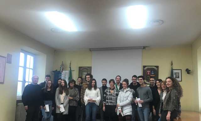 Valgreghentino, borse di studio a dieci studenti meritevoli