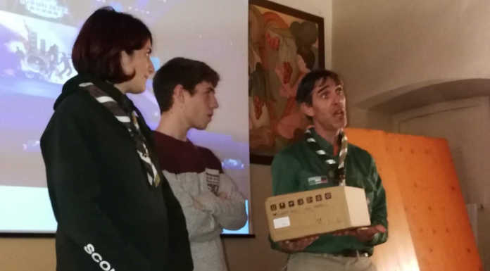 Valmadrera. Il gruppo Cngei Scout dona un defibrillatore al Fatebenefratelli