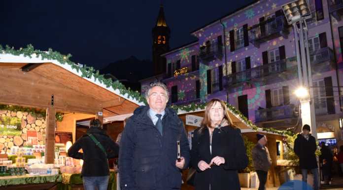 Lecco. Inaugurato il Villaggio di Natale in piazza Cermenati
