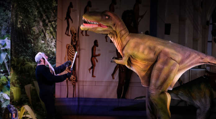 Teatro per bambini: per la prima volta a Lecco Dinosauri Vivi